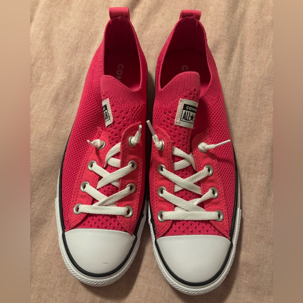 Converse Bright Pink Sneakers